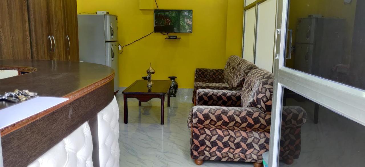 Hotel Sk Lodge Near Guwahati Airport Extérieur photo
